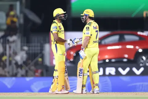 CSK vs DC IPL 2025 Rahuls 77 Outshines Dhonis Farewell Hint