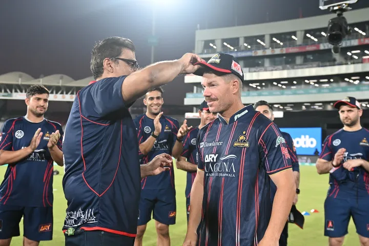 David Warner Captaincy Karachi Kings vs Multan Sultans