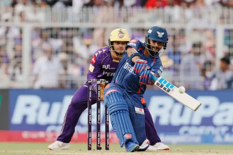 Nicholas Pooran Fifity vs KKR