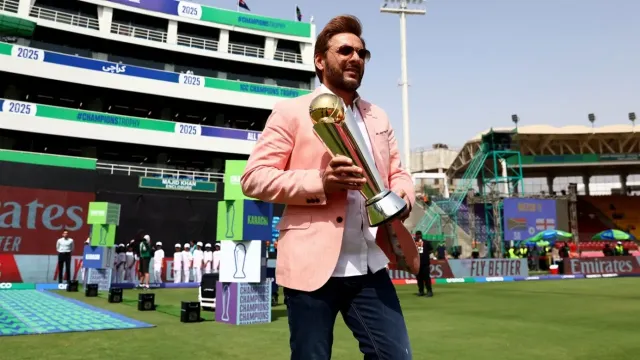 Shahid Afridi Take Let Youth Shine